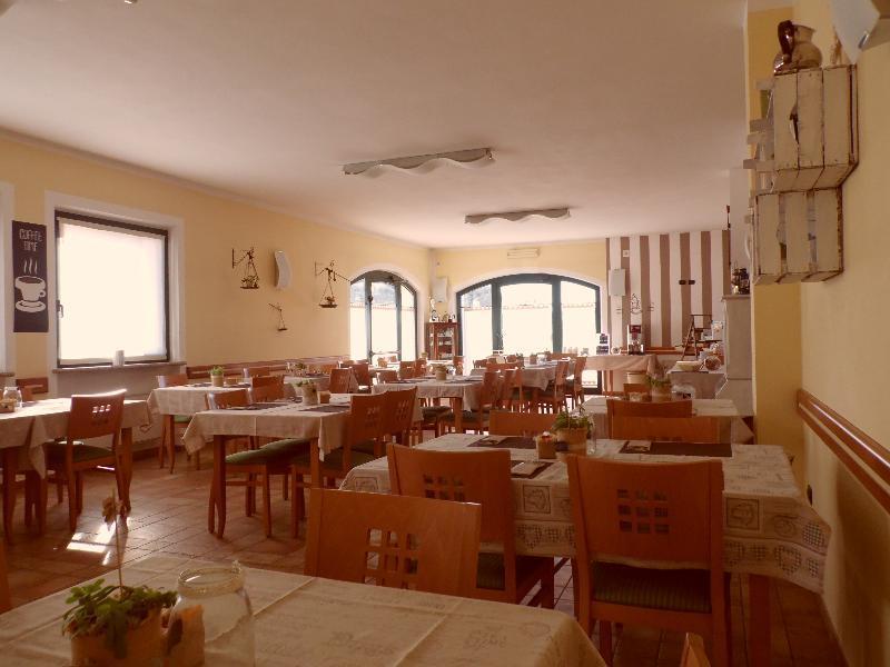 Hotel Agli Ulivi Valeggio sul Mincio Exteriör bild