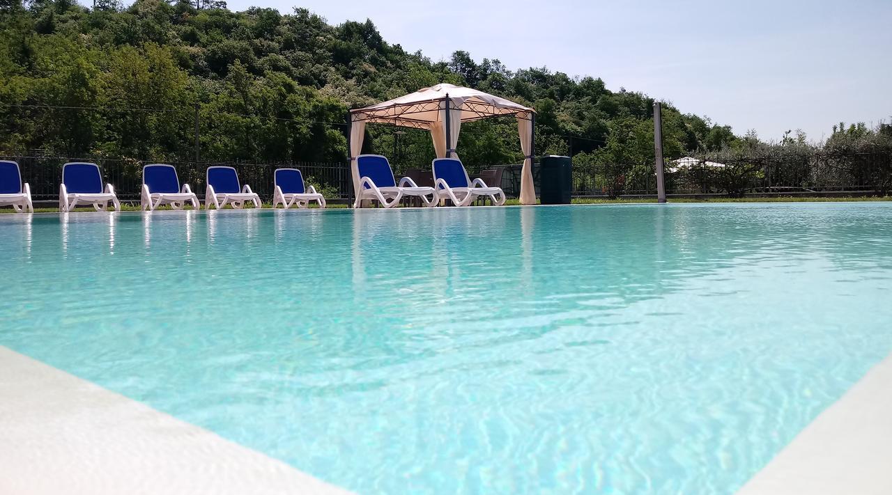 Hotel Agli Ulivi Valeggio sul Mincio Exteriör bild